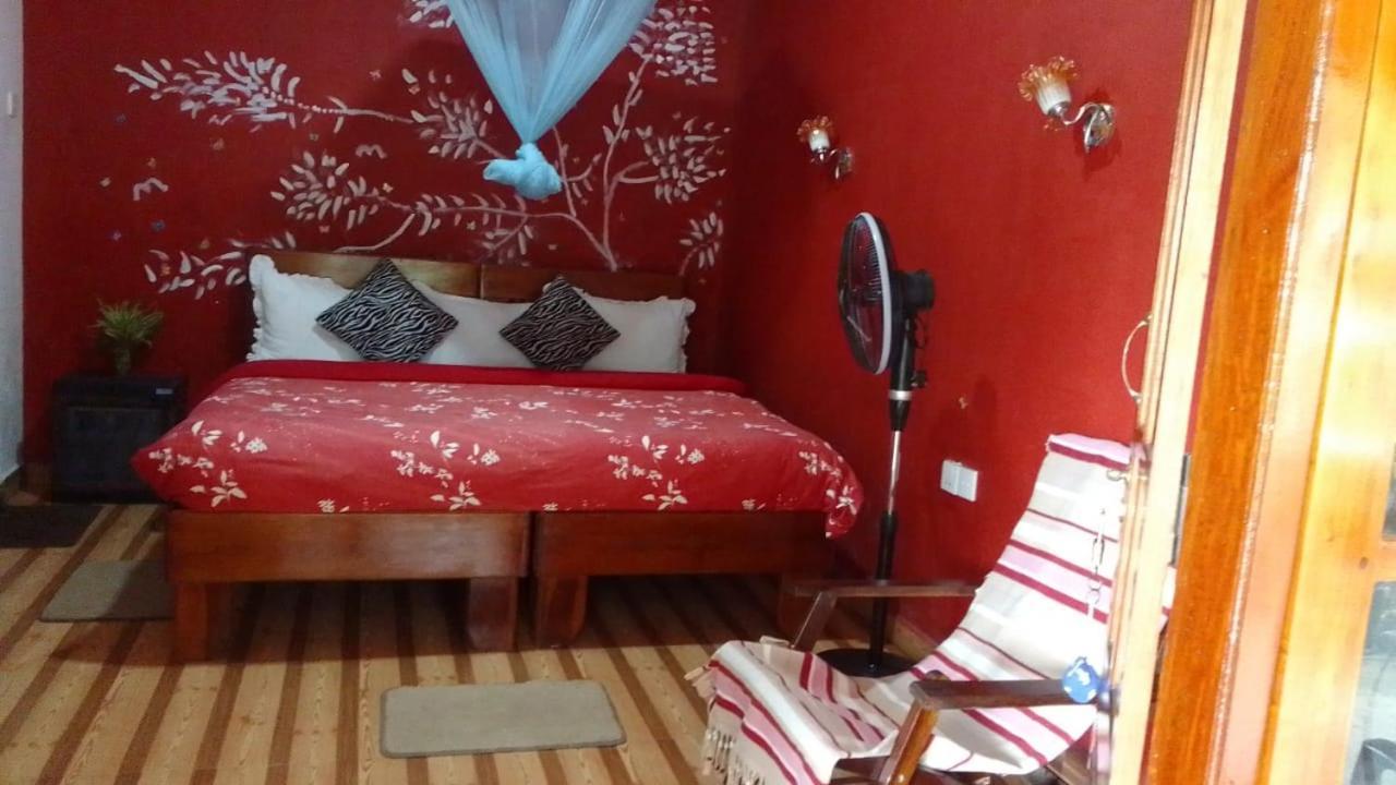 Secret Nest Homestay Ella Esterno foto