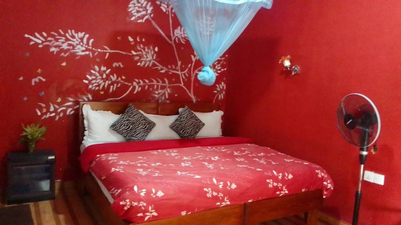 Secret Nest Homestay Ella Esterno foto