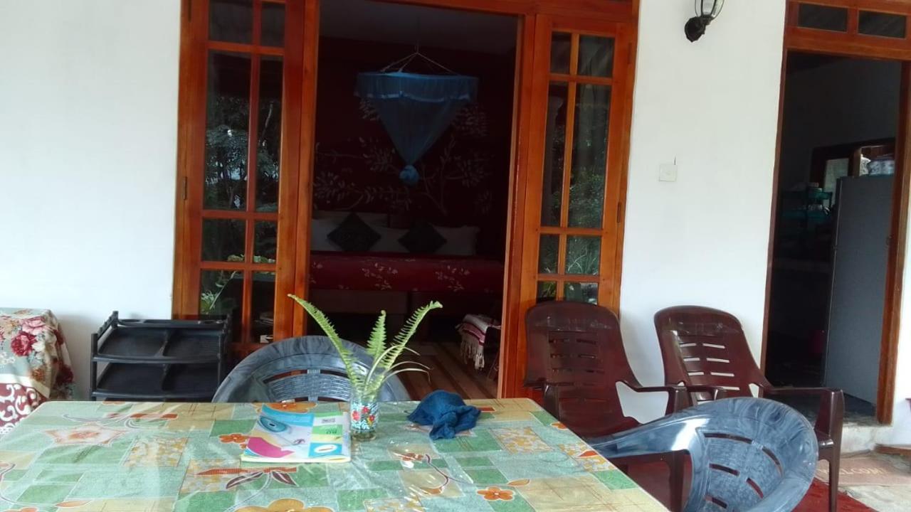 Secret Nest Homestay Ella Esterno foto