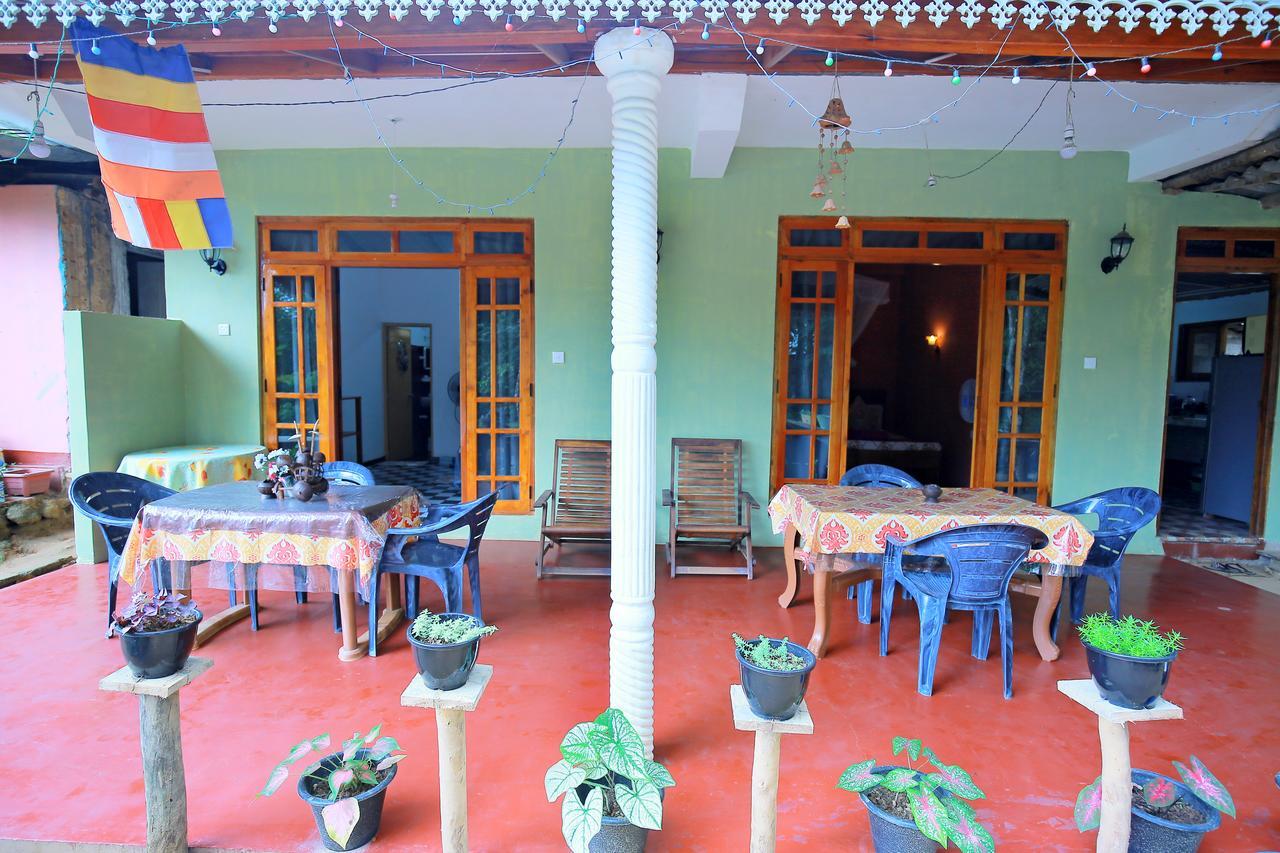Secret Nest Homestay Ella Esterno foto